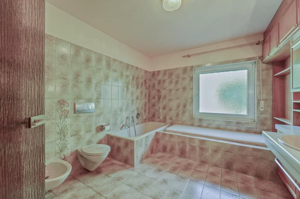 Prodej domu 323 m², pozemek 1.087 m², Lübeck, Šlesvicko-Holštýnsko Prodej domu 323 m², pozemek 1.087 m², Lübeck, Šlesvicko-Holštýnsko