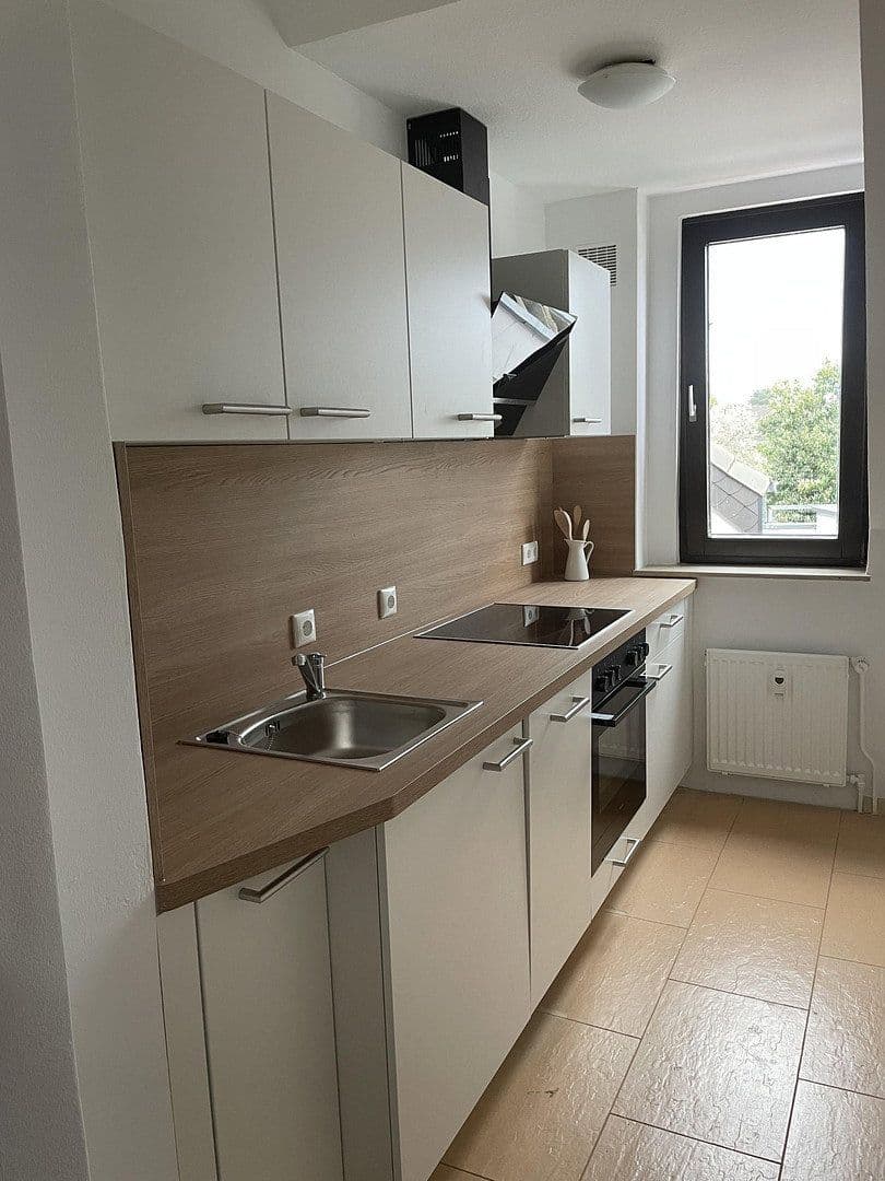 Pronájem bytu 2+1 65 m², Musäusstraße, Köln, Severní Porýní-Vestfálsko Pronájem bytu 2+1 65 m², Musäusstraße, Köln, Severní Porýní-Vestfálsko