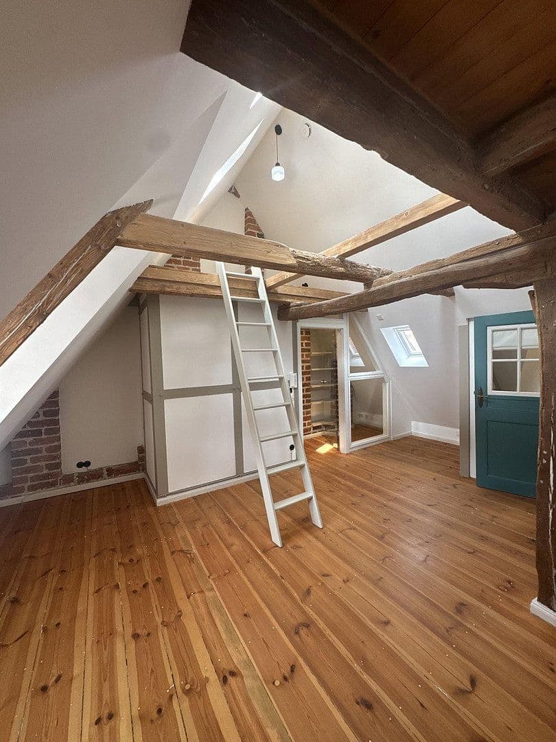 Pronájem domu 118 m², pozemek 117 m², Untere Ohlingerstraße 34, Lüneburg, Dolní Sasko Pronájem domu 118 m², pozemek 117 m², Untere Ohlingerstraße 34, Lüneburg, Dolní Sasko
