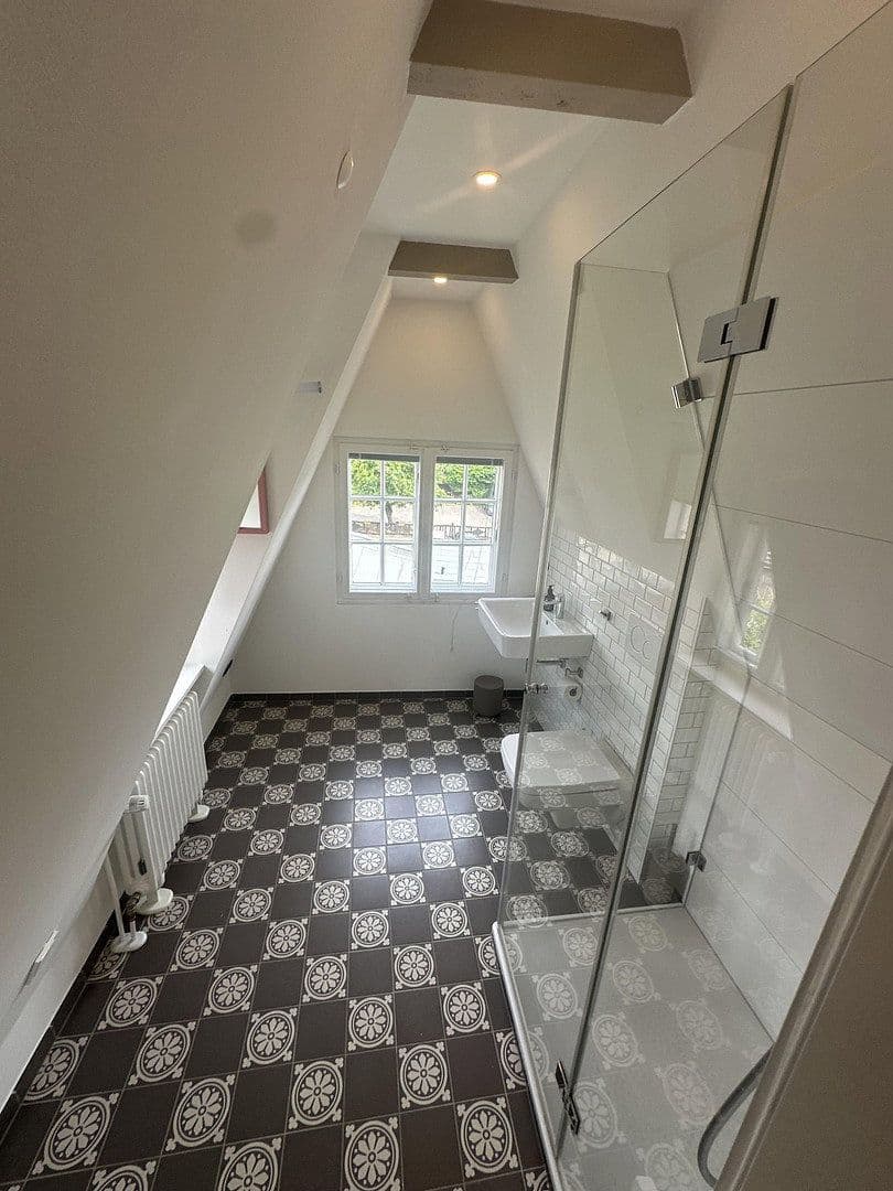 Pronájem domu 118 m², pozemek 117 m², Untere Ohlingerstraße 34, Lüneburg, Dolní Sasko Pronájem domu 118 m², pozemek 117 m², Untere Ohlingerstraße 34, Lüneburg, Dolní Sasko