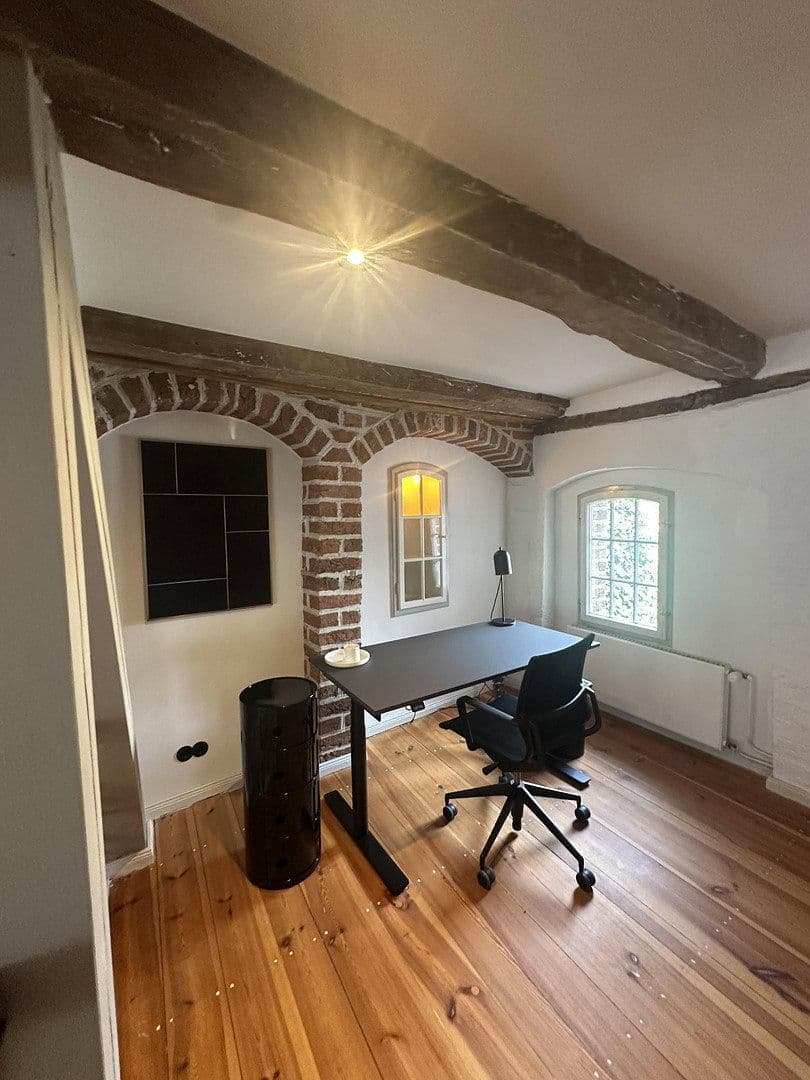 Pronájem domu 118 m², pozemek 117 m², Untere Ohlingerstraße 34, Lüneburg, Dolní Sasko Pronájem domu 118 m², pozemek 117 m², Untere Ohlingerstraße 34, Lüneburg, Dolní Sasko