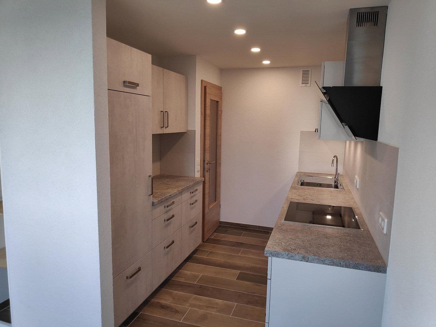 Pronájem bytu 3+kk 83 m², Neuhausen auf den Fildern, Bádensko-Württembersko Pronájem bytu 3+kk 83 m², Neuhausen auf den Fildern, Bádensko-Württembersko