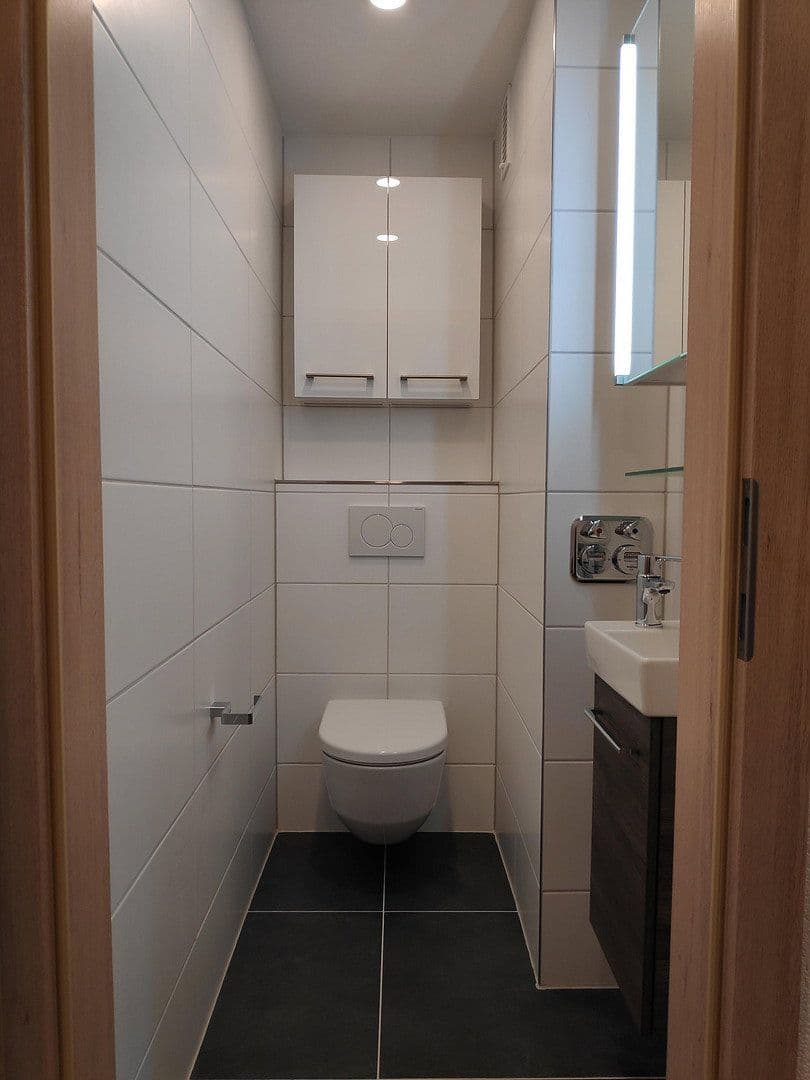 Pronájem bytu 3+kk 83 m², Neuhausen auf den Fildern, Bádensko-Württembersko Pronájem bytu 3+kk 83 m², Neuhausen auf den Fildern, Bádensko-Württembersko