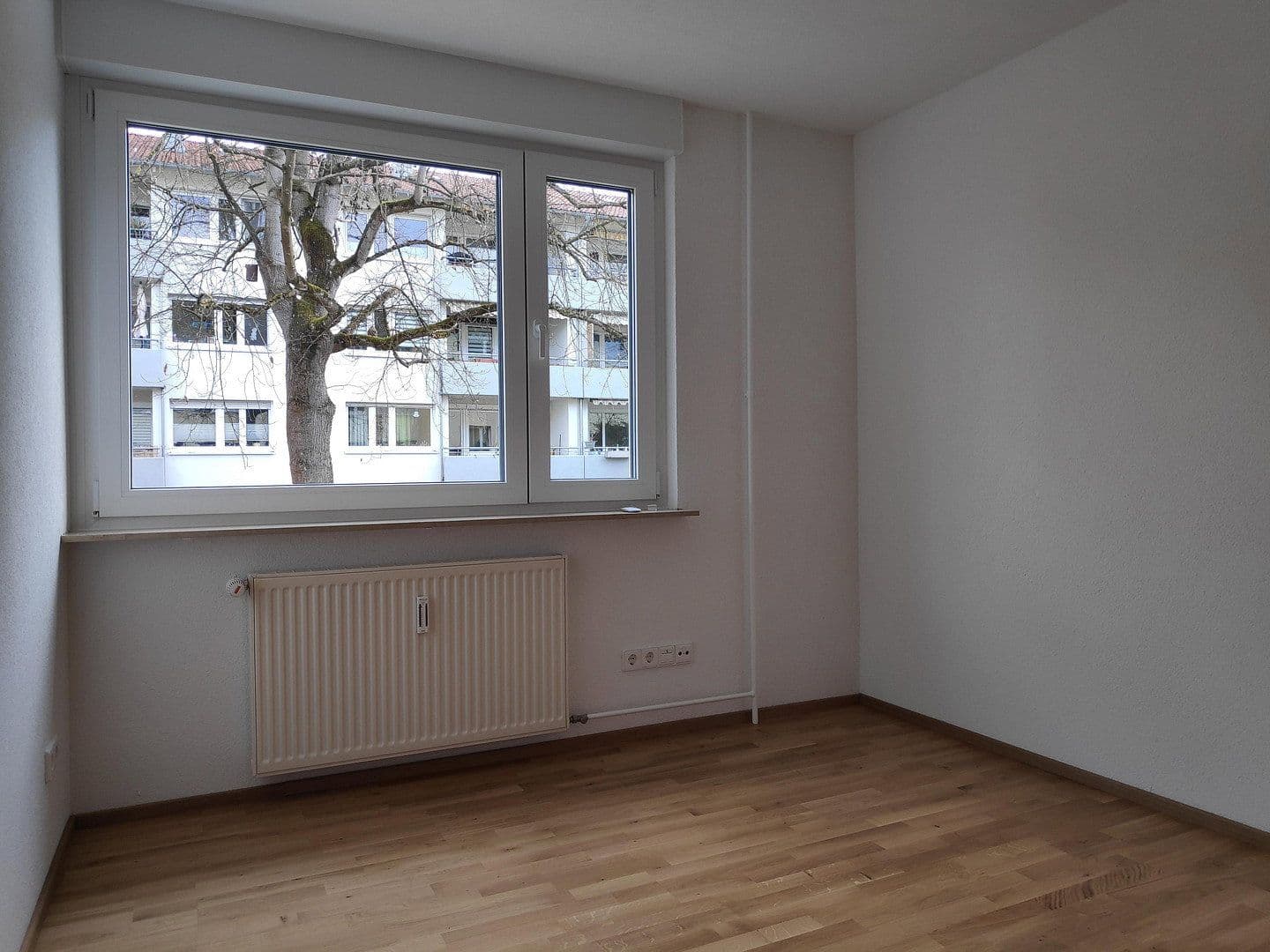 Pronájem bytu 3+kk 83 m², Neuhausen auf den Fildern, Bádensko-Württembersko Pronájem bytu 3+kk 83 m², Neuhausen auf den Fildern, Bádensko-Württembersko