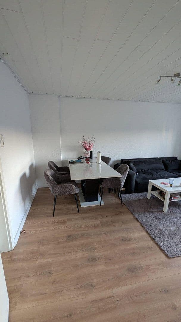 Pronájem bytu 3+1 68 m², Raderstrasse 4, Jülich, Severní Porýní-Vestfálsko Pronájem bytu 3+1 68 m², Raderstrasse 4, Jülich, Severní Porýní-Vestfálsko