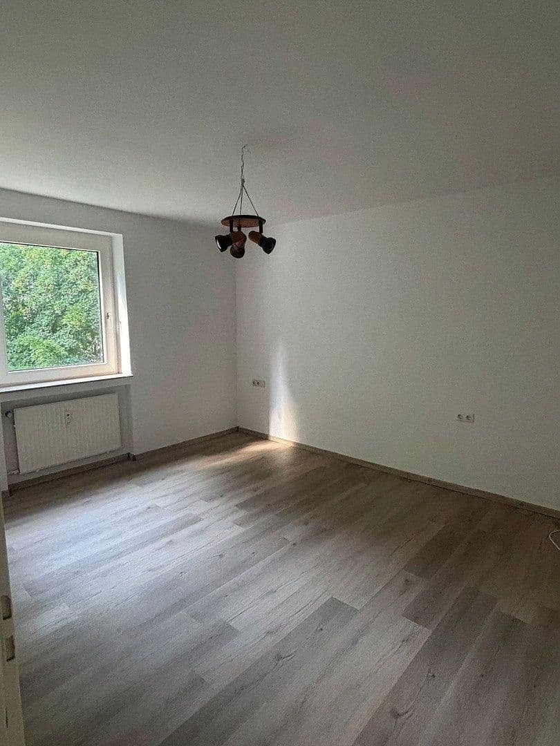 Pronájem bytu 2+1 60 m², Phönixhütte 13, Essen, Severní Porýní-Vestfálsko Pronájem bytu 2+1 60 m², Phönixhütte 13, Essen, Severní Porýní-Vestfálsko