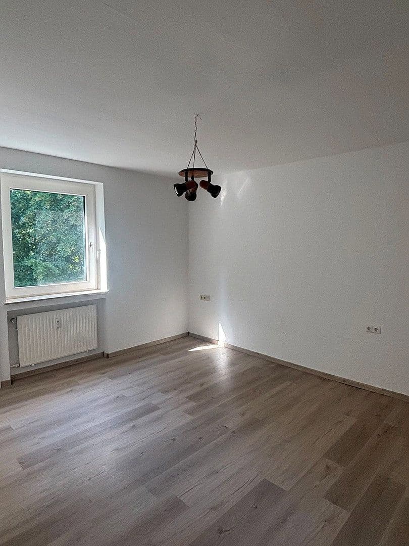 Pronájem bytu 2+1 60 m², Phönixhütte 13, Essen, Severní Porýní-Vestfálsko Pronájem bytu 2+1 60 m², Phönixhütte 13, Essen, Severní Porýní-Vestfálsko