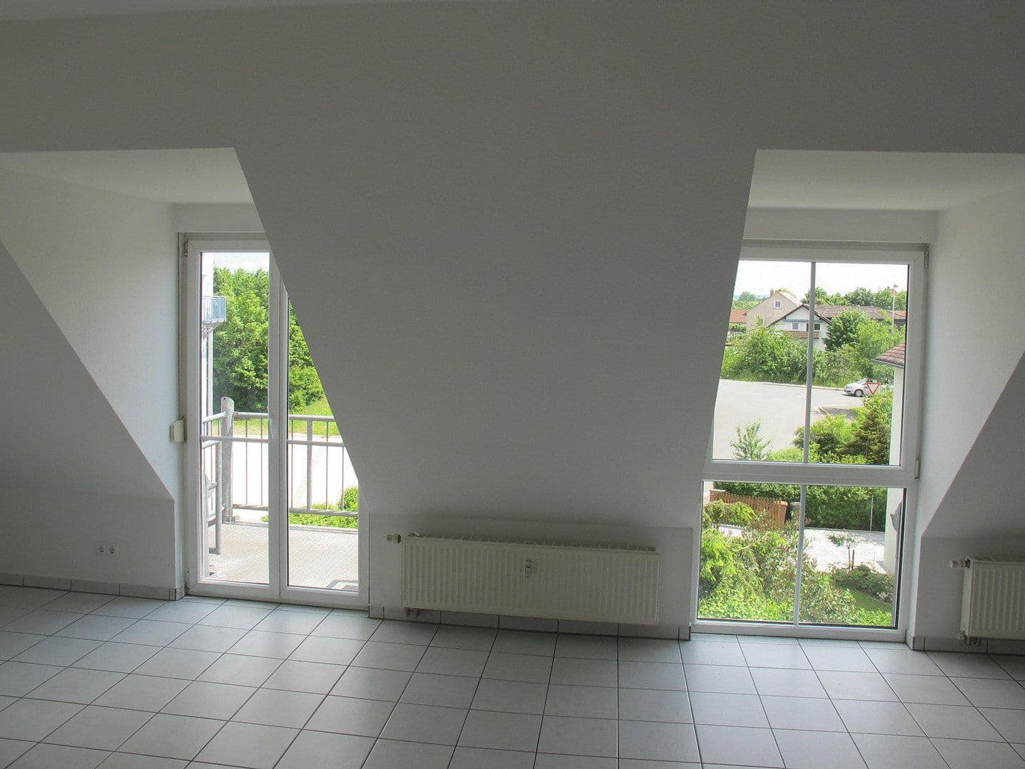 Prodej bytu 4+1 108 m², Hirschaid, Bavorsko Prodej bytu 4+1 108 m², Hirschaid, Bavorsko