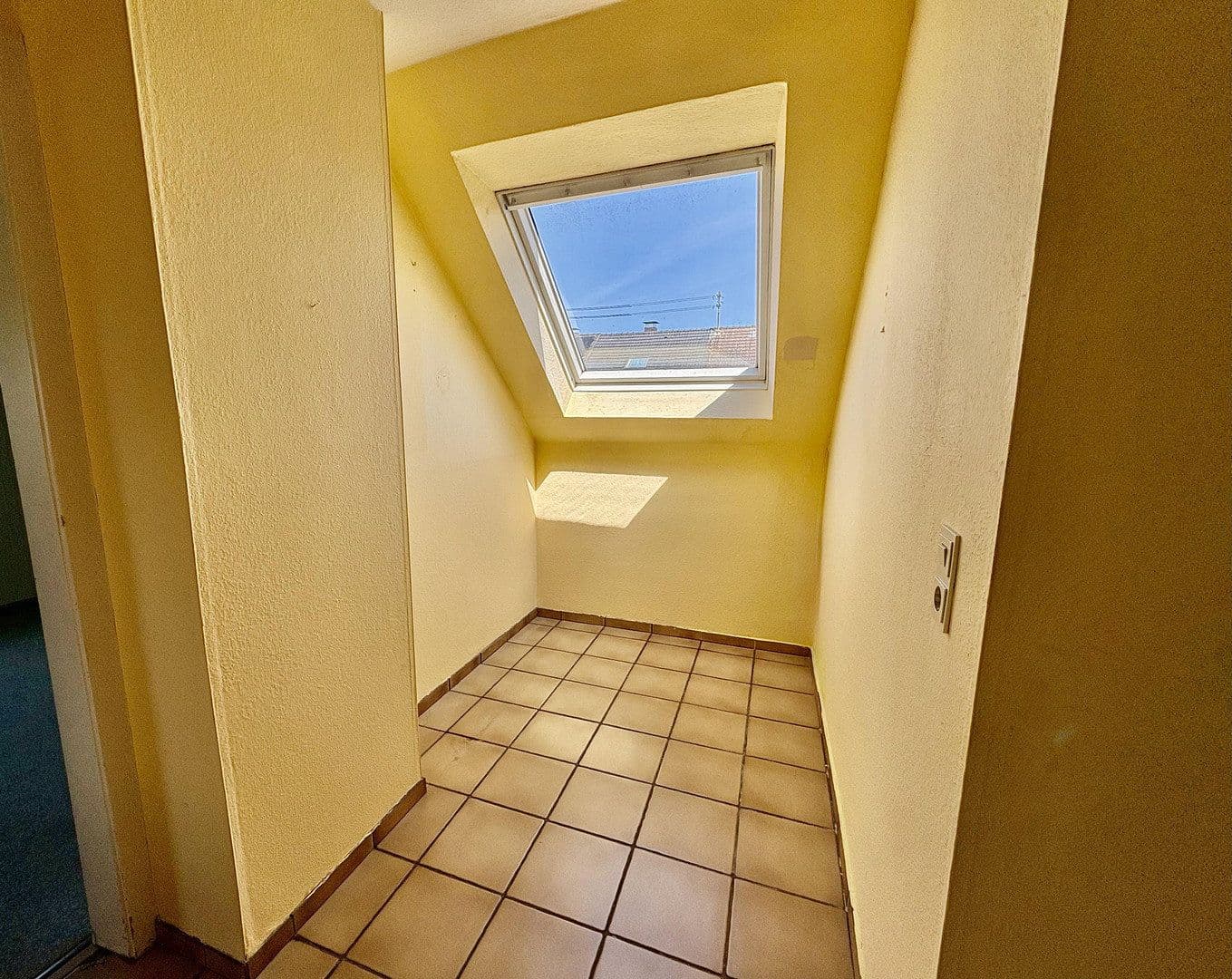 Prodej domu 156 m², pozemek 778 m², Sankt Augustin, Severní Porýní-Vestfálsko Prodej domu 156 m², pozemek 778 m², Sankt Augustin, Severní Porýní-Vestfálsko