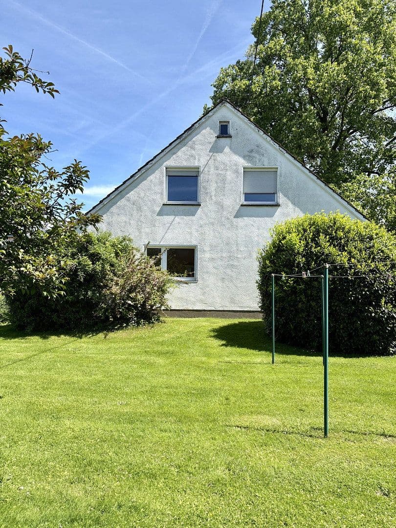 Prodej domu 156 m², pozemek 778 m², Sankt Augustin, Severní Porýní-Vestfálsko Prodej domu 156 m², pozemek 778 m², Sankt Augustin, Severní Porýní-Vestfálsko