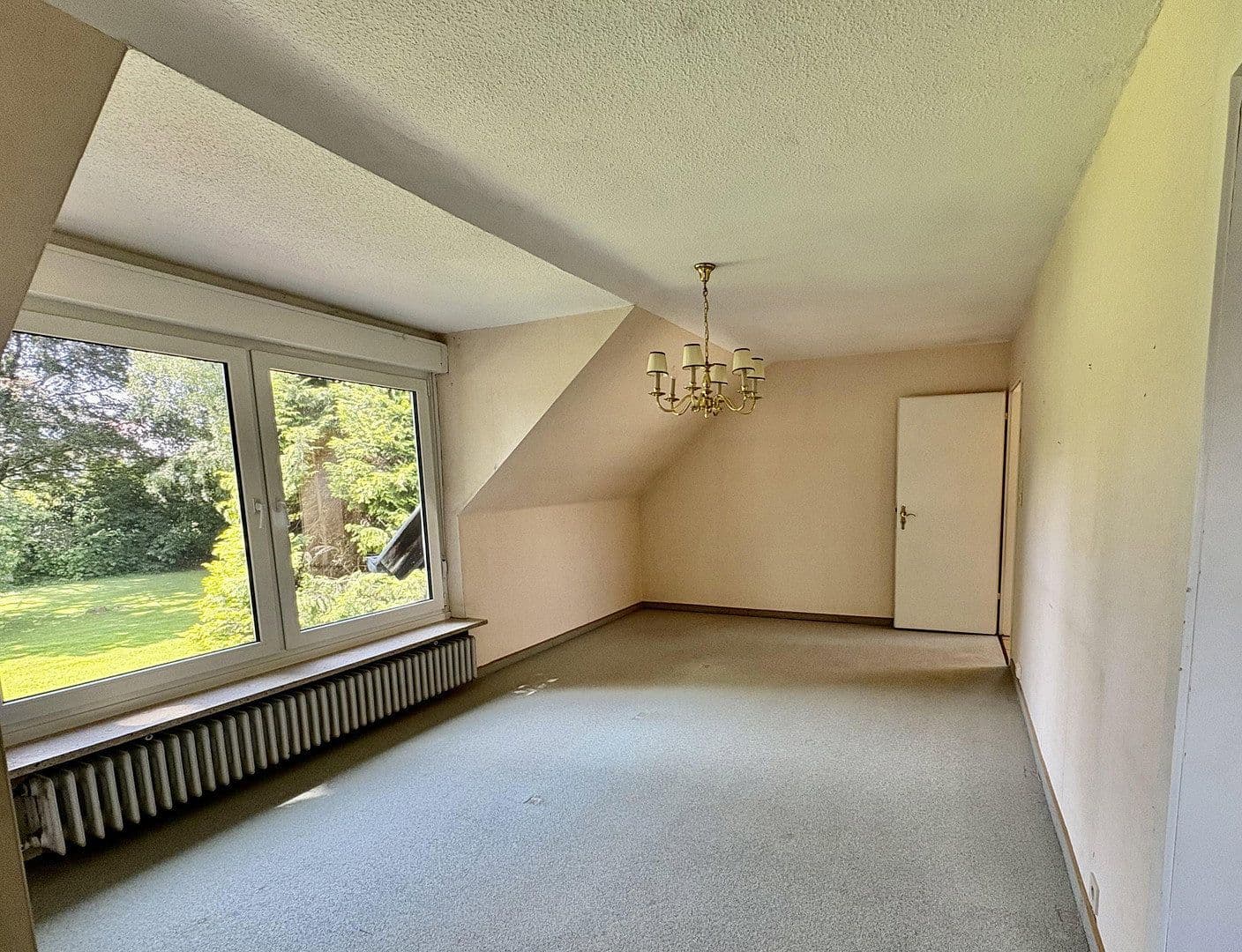 Prodej domu 156 m², pozemek 778 m², Sankt Augustin, Severní Porýní-Vestfálsko Prodej domu 156 m², pozemek 778 m², Sankt Augustin, Severní Porýní-Vestfálsko