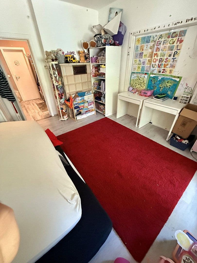 Pronájem bytu 3+1 63 m², Rommerskircher Straße, Köln, Severní Porýní-Vestfálsko Pronájem bytu 3+1 63 m², Rommerskircher Straße, Köln, Severní Porýní-Vestfálsko