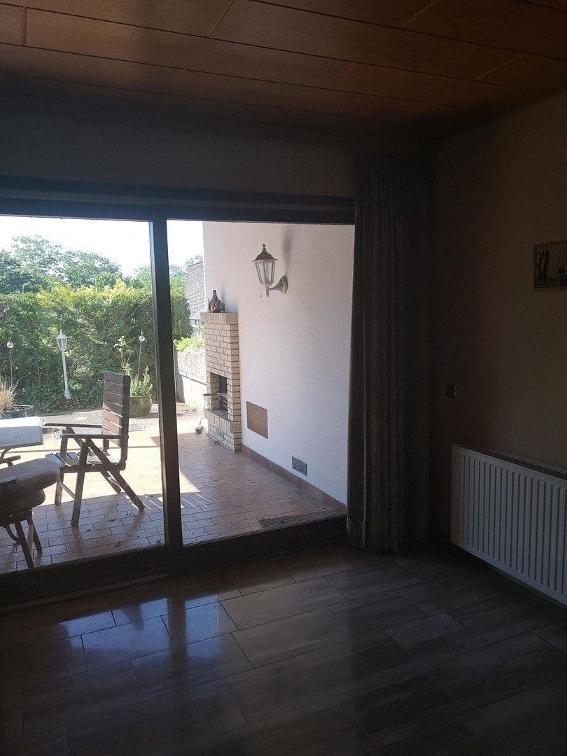 Prodej domu 273 m², pozemek 667 m², Am Schöt, Hameln, Dolní Sasko Prodej domu 273 m², pozemek 667 m², Am Schöt, Hameln, Dolní Sasko