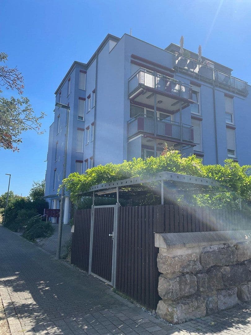Prodej bytu 2+1 57 m², Stuttgart, Bádensko-Württembersko Prodej bytu 2+1 57 m², Stuttgart, Bádensko-Württembersko