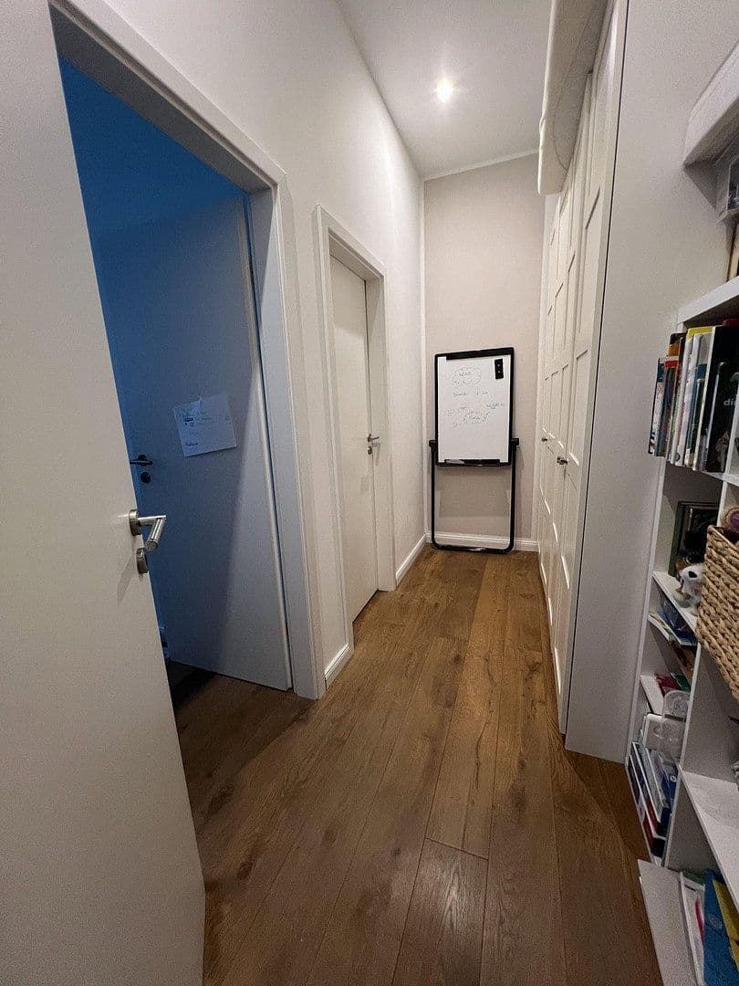 Prodej bytu 3+1 99 m², Heesestraße 18, Berlin, Berlín Prodej bytu 3+1 99 m², Heesestraße 18, Berlin, Berlín