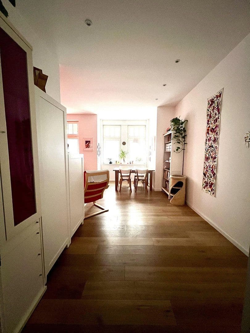 Prodej bytu 3+1 99 m², Heesestraße 18, Berlin, Berlín Prodej bytu 3+1 99 m², Heesestraße 18, Berlin, Berlín