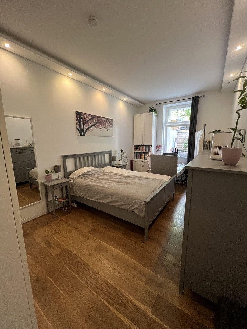 Prodej bytu 3+1 99 m², Heesestraße 18, Berlin, Berlín Prodej bytu 3+1 99 m², Heesestraße 18, Berlin, Berlín