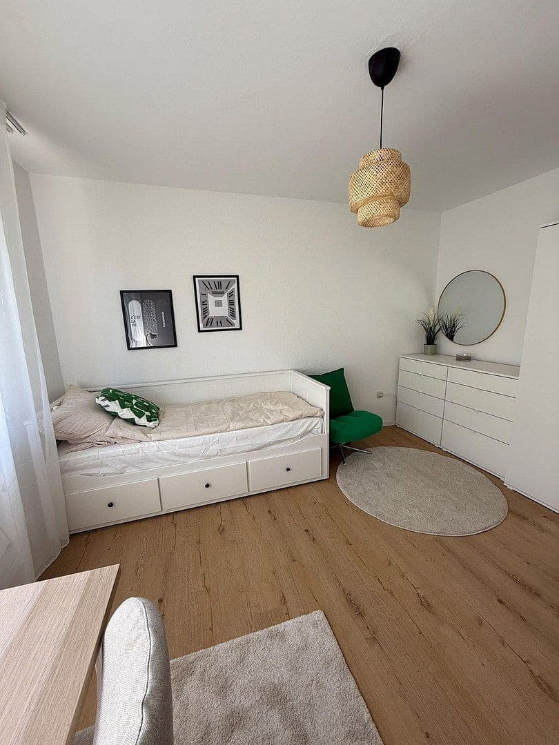 Pronájem bytu 1+1 40 m², Kaiser-Wilhelm-Ring 39, Mainz, Porýní-Falc Pronájem bytu 1+1 40 m², Kaiser-Wilhelm-Ring 39, Mainz, Porýní-Falc
