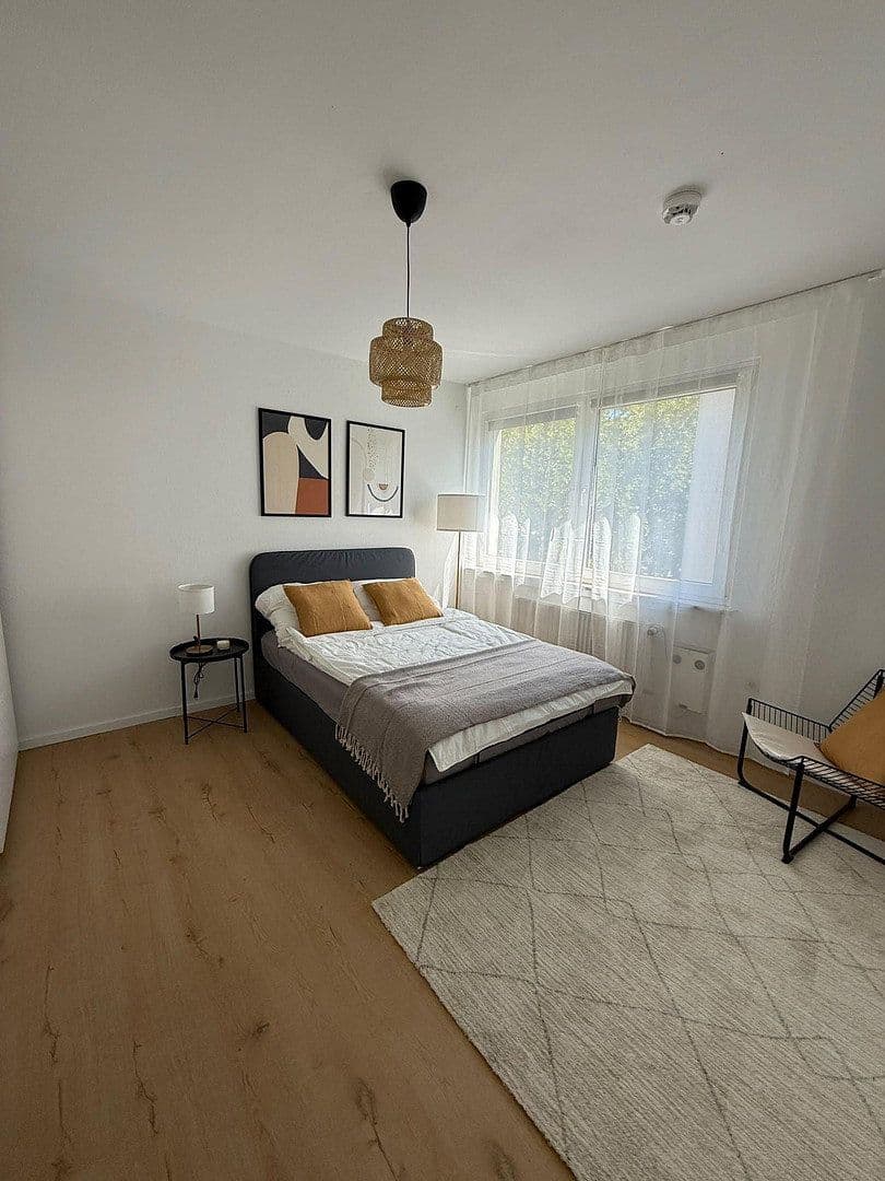 Pronájem bytu 1+1 40 m², Kaiser-Wilhelm-Ring 39, Mainz, Porýní-Falc Pronájem bytu 1+1 40 m², Kaiser-Wilhelm-Ring 39, Mainz, Porýní-Falc
