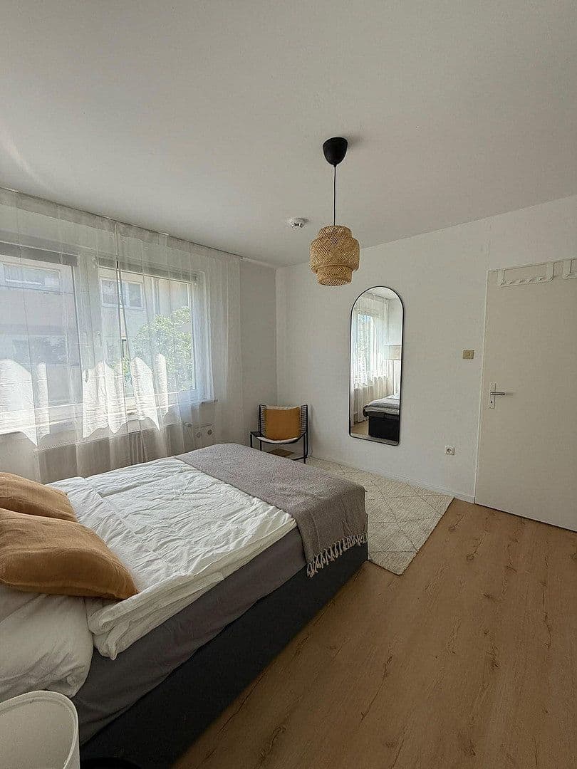 Pronájem bytu 1+1 40 m², Kaiser-Wilhelm-Ring 39, Mainz, Porýní-Falc Pronájem bytu 1+1 40 m², Kaiser-Wilhelm-Ring 39, Mainz, Porýní-Falc