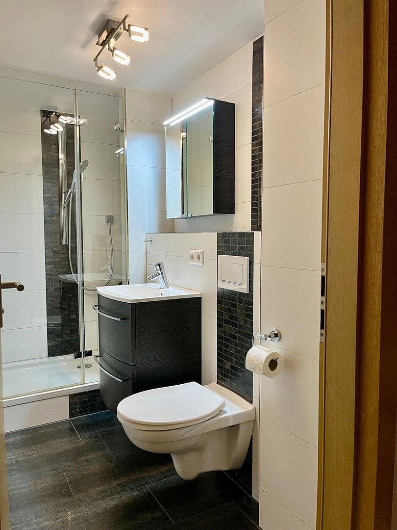 Prodej domu 145 m², pozemek 191 m², Kettemerstraße 19/5, Filderstadt, Bádensko-Württembersko Prodej domu 145 m², pozemek 191 m², Kettemerstraße 19/5, Filderstadt, Bádensko-Württembersko