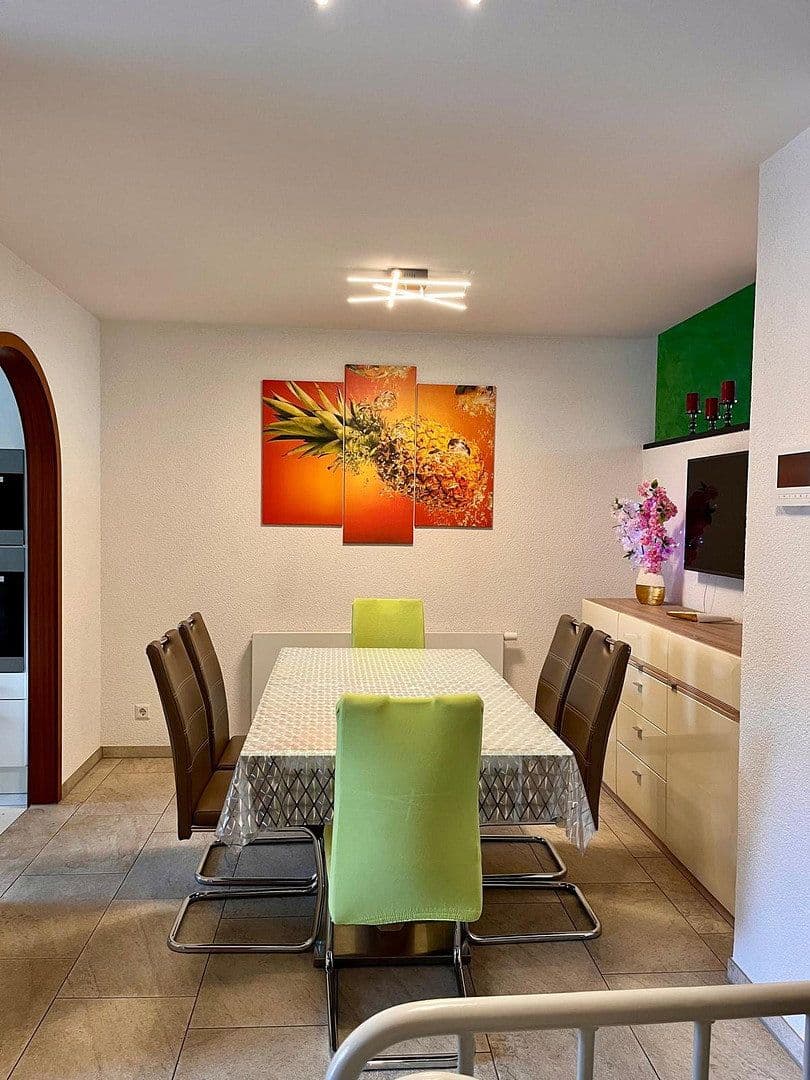 Prodej domu 145 m², pozemek 191 m², Kettemerstraße 19/5, Filderstadt, Bádensko-Württembersko Prodej domu 145 m², pozemek 191 m², Kettemerstraße 19/5, Filderstadt, Bádensko-Württembersko