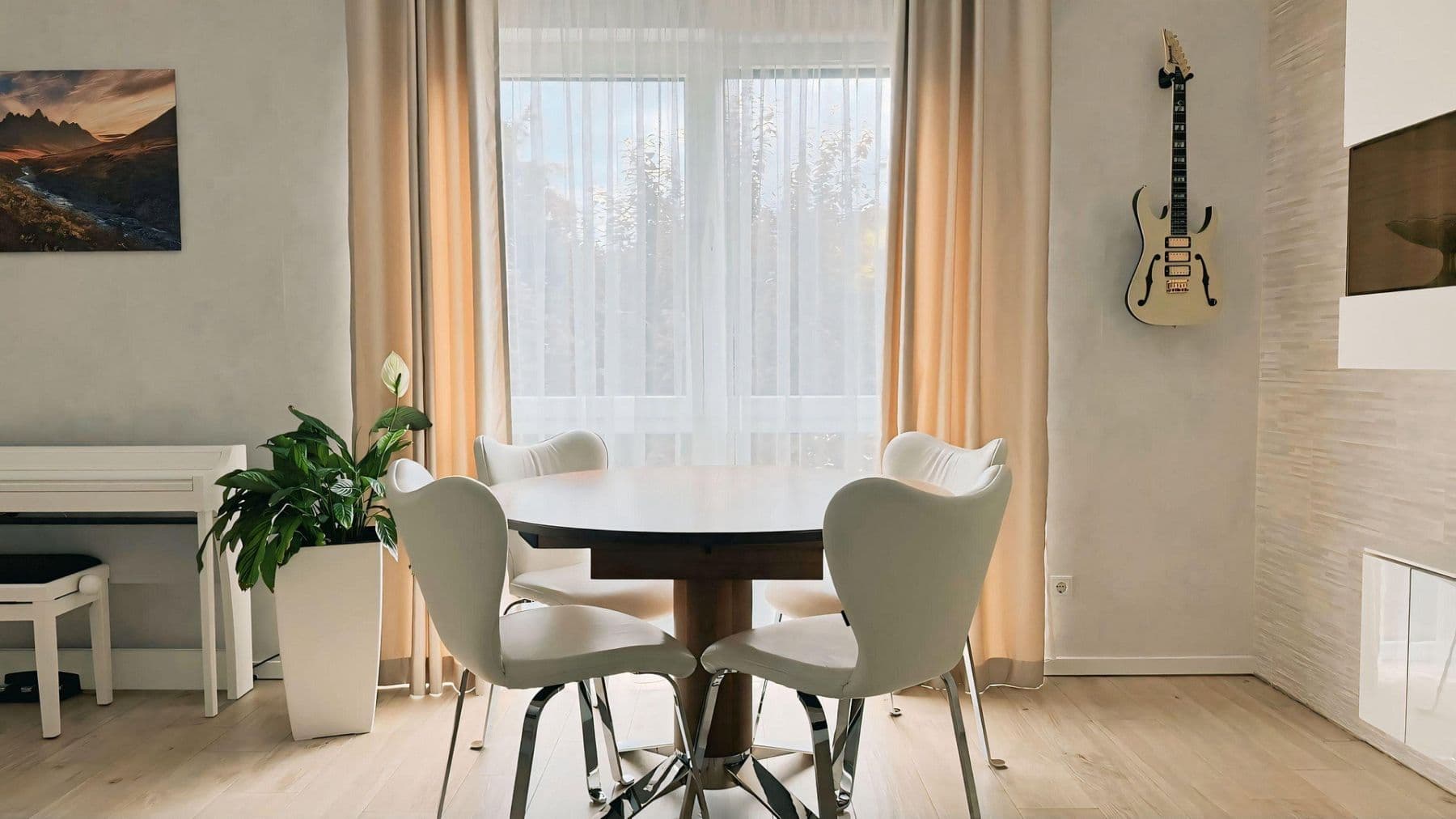 Pronájem bytu 3+1 93 m², Hannenstieg 78, Hamburg, Hamburg Pronájem bytu 3+1 93 m², Hannenstieg 78, Hamburg, Hamburg