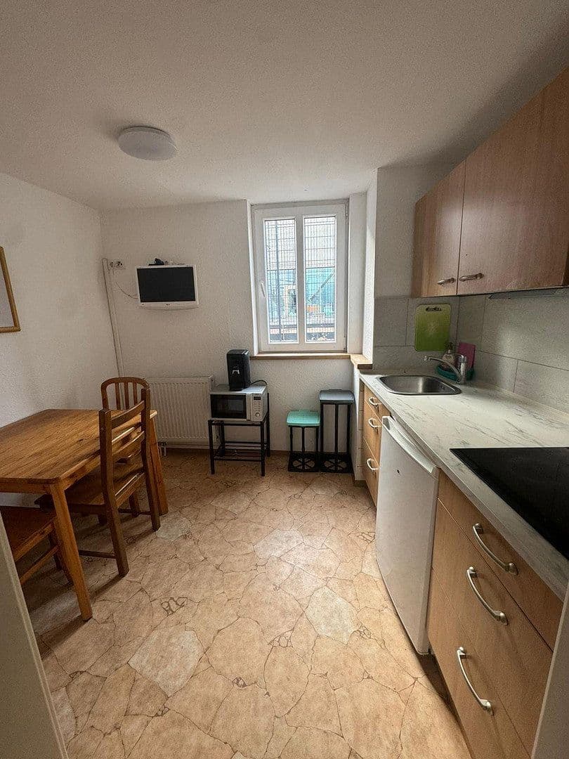 Prodej domu 110 m², pozemek 150 m², Fischergasse 39, Kitzingen, Bavorsko Prodej domu 110 m², pozemek 150 m², Fischergasse 39, Kitzingen, Bavorsko