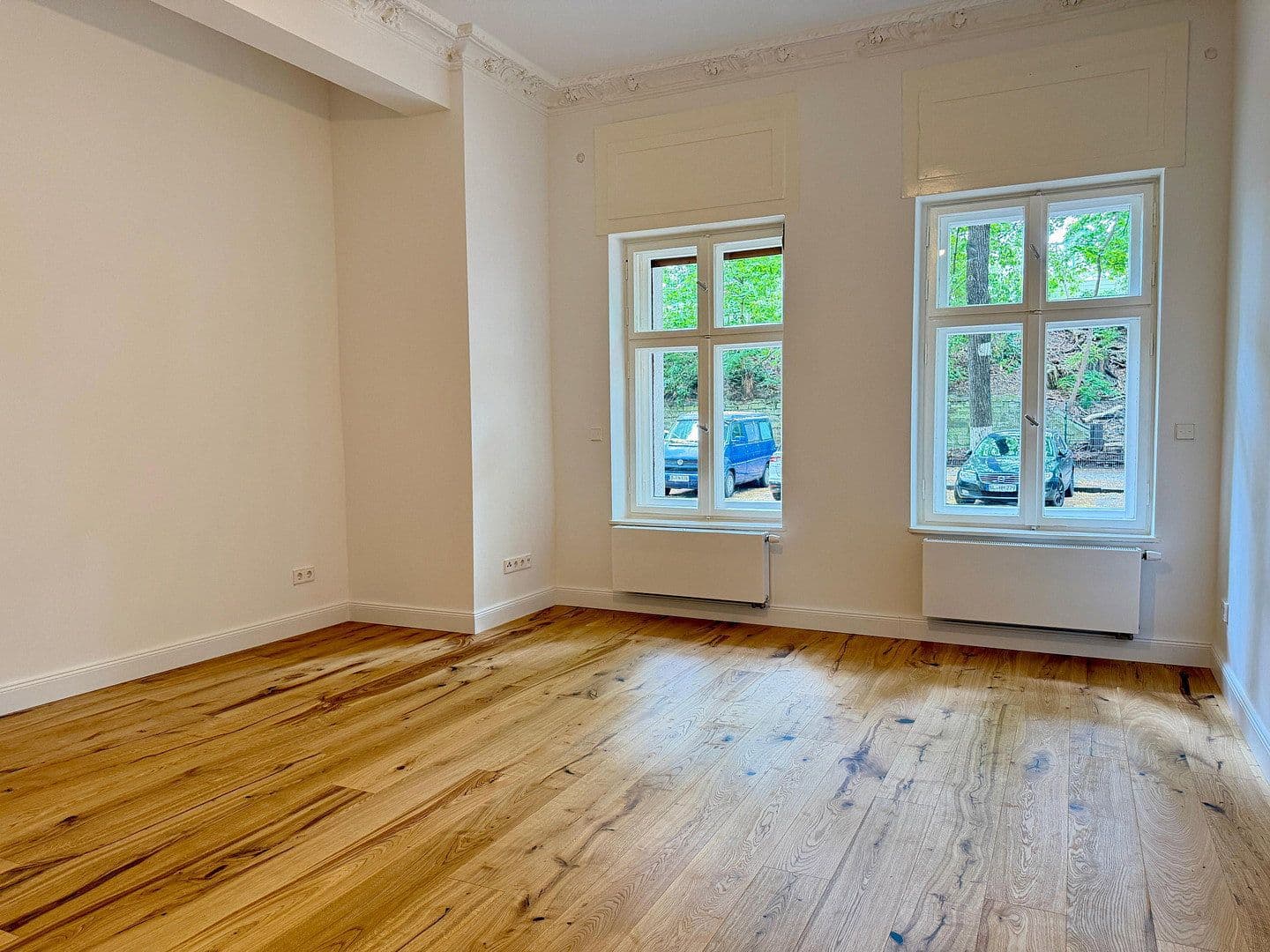 Prodej bytu 4+1 140 m², Rönnestraße 4, Berlin, Berlín Prodej bytu 4+1 140 m², Rönnestraße 4, Berlin, Berlín