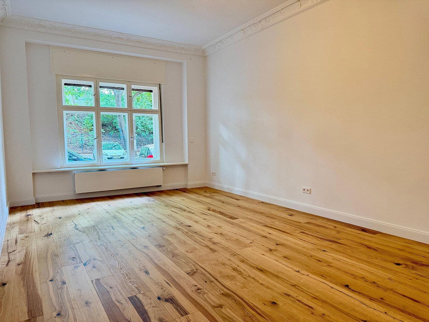 Prodej bytu 4+1 140 m², Rönnestraße 4, Berlin, Berlín Prodej bytu 4+1 140 m², Rönnestraße 4, Berlin, Berlín
