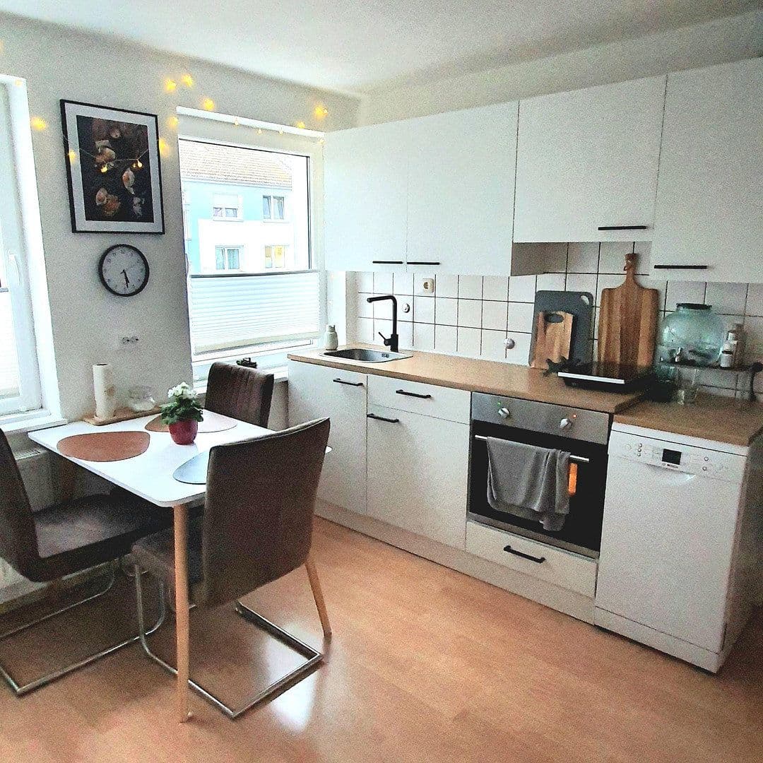 Pronájem bytu 3+1 61 m², Lemgo, Severní Porýní-Vestfálsko Pronájem bytu 3+1 61 m², Lemgo, Severní Porýní-Vestfálsko