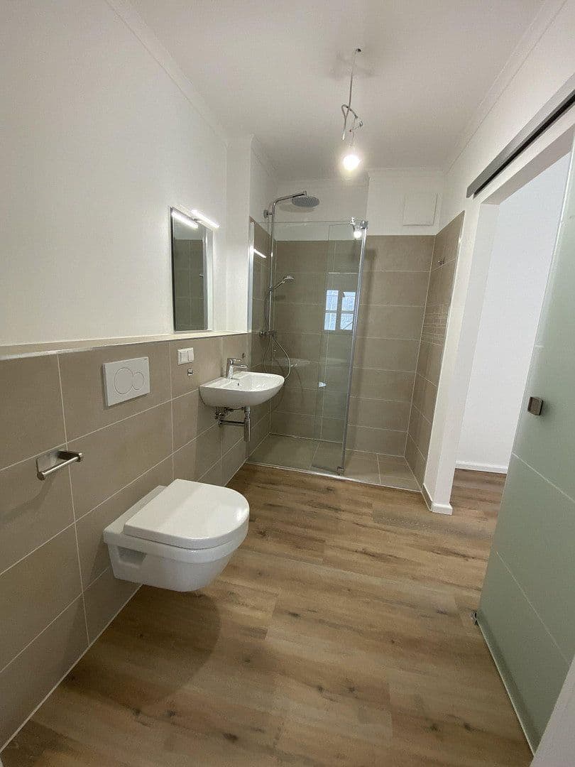 Pronájem bytu 2+1 50 m², Obere Rodstr. 3, Pforzheim, Bádensko-Württembersko Pronájem bytu 2+1 50 m², Obere Rodstr. 3, Pforzheim, Bádensko-Württembersko