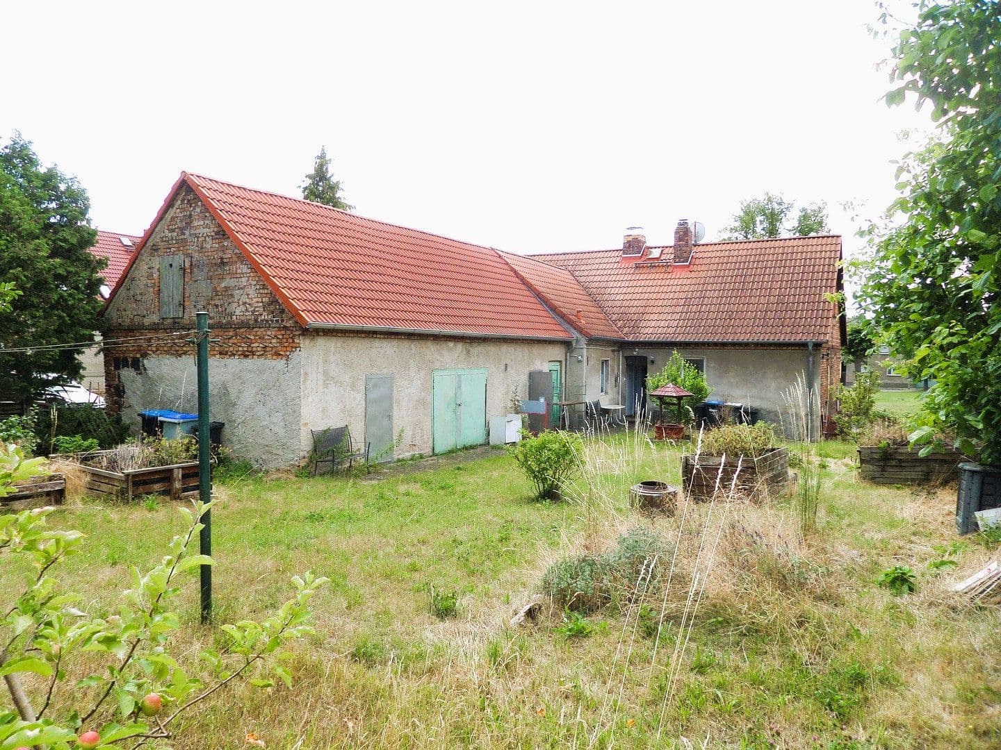 Prodej domu 97 m², pozemek 1.267 m², Lauchhammer, Braniborsko Prodej domu 97 m², pozemek 1.267 m², Lauchhammer, Braniborsko