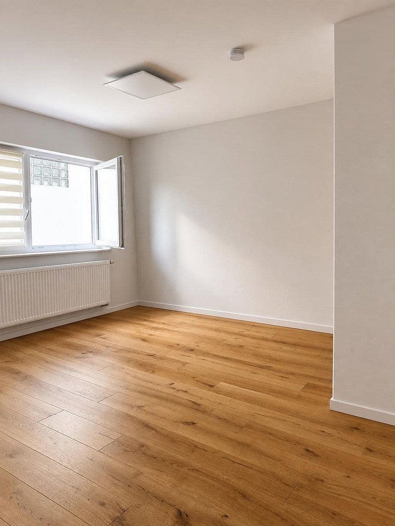 Pronájem bytu 3+1 107 m², Eichenweg 3, Waldbronn, Bádensko-Württembersko Pronájem bytu 3+1 107 m², Eichenweg 3, Waldbronn, Bádensko-Württembersko