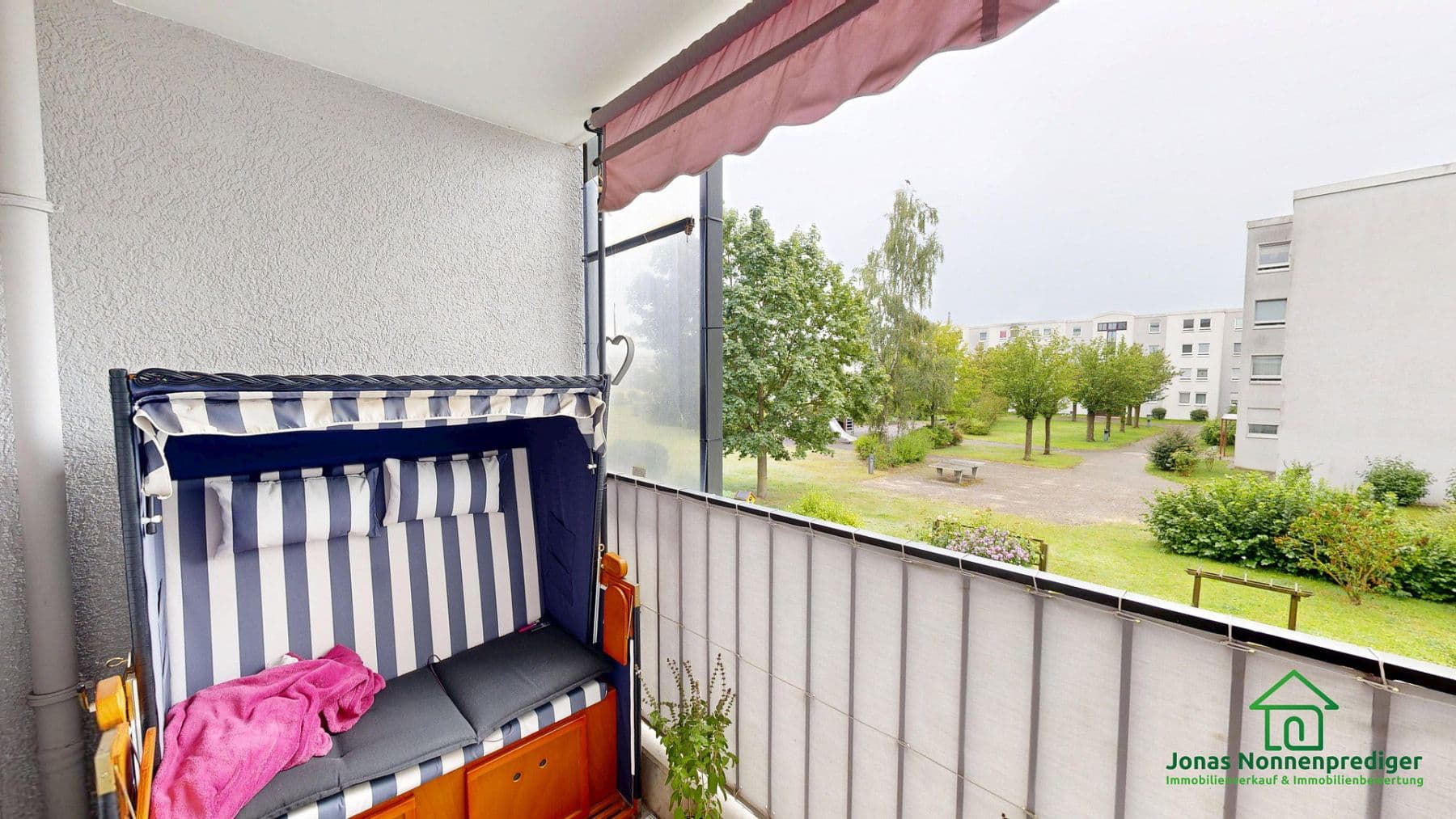 Prodej bytu 2+1 56 m², Friedrich-Schlie-Straße 15, Schwerin, Mecklenburg-Vorpommern Prodej bytu 2+1 56 m², Friedrich-Schlie-Straße 15, Schwerin, Mecklenburg-Vorpommern