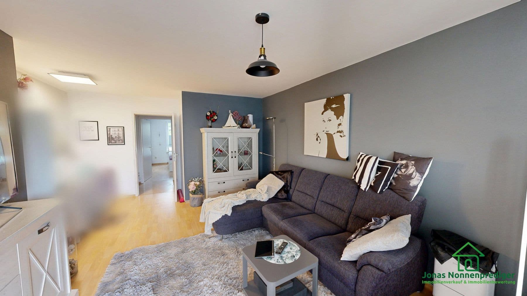 Prodej bytu 2+1 56 m², Friedrich-Schlie-Straße 15, Schwerin, Mecklenburg-Vorpommern Prodej bytu 2+1 56 m², Friedrich-Schlie-Straße 15, Schwerin, Mecklenburg-Vorpommern