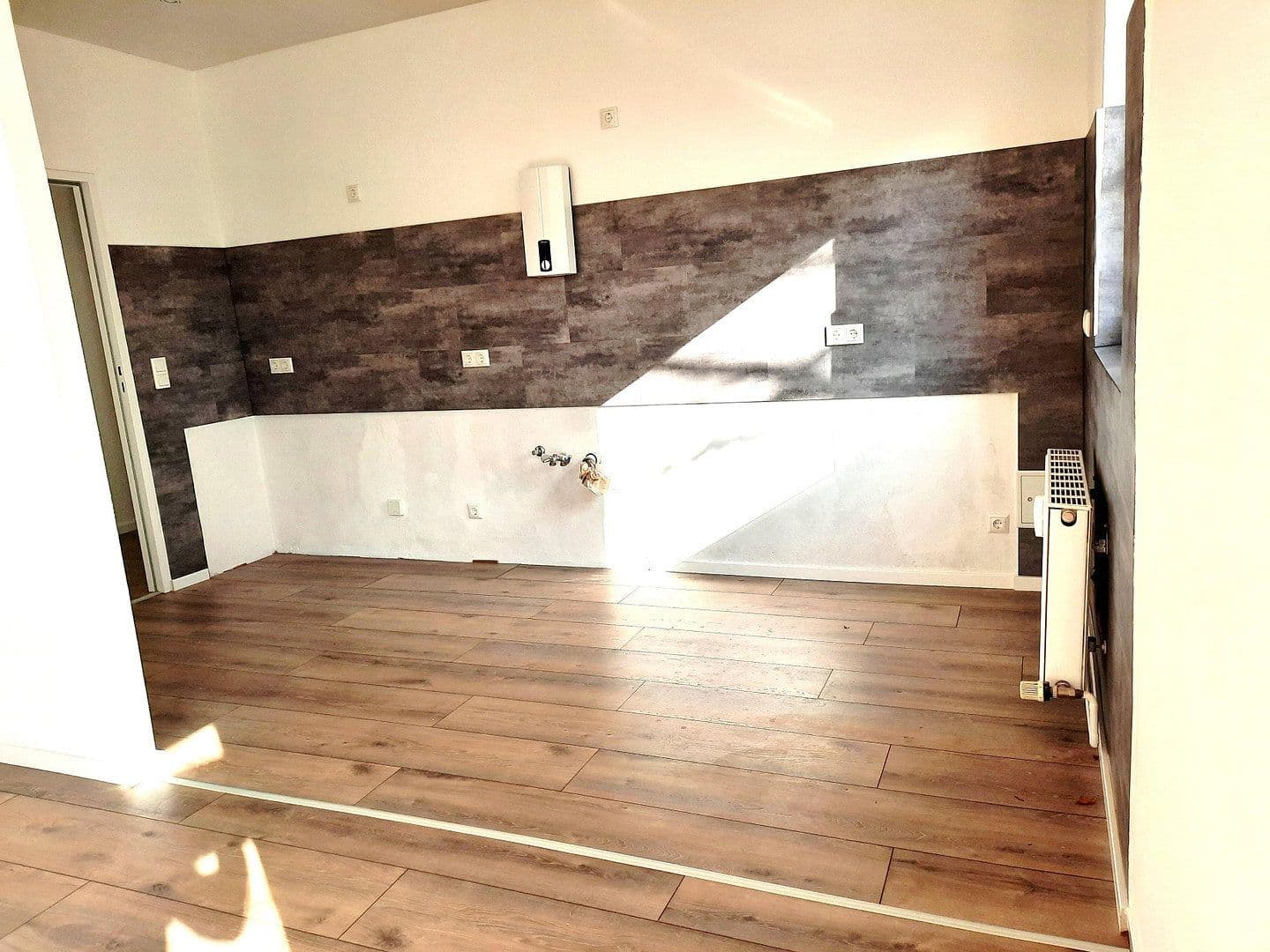 Prodej bytu 3+1 72 m², Berlin, Berlín Prodej bytu 3+1 72 m², Berlin, Berlín