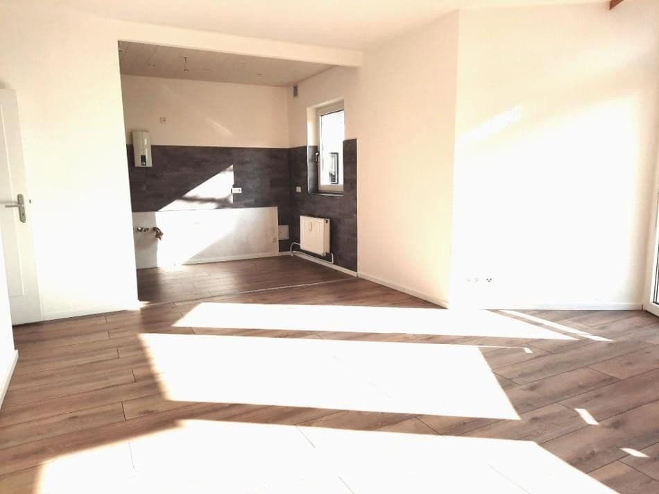 Prodej bytu 3+1 72 m², Berlin, Berlín Prodej bytu 3+1 72 m², Berlin, Berlín