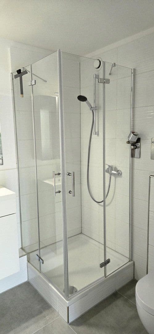 Pronájem bytu 1+1 33 m², Wiener Weg 1a, Köln, Severní Porýní-Vestfálsko Pronájem bytu 1+1 33 m², Wiener Weg 1a, Köln, Severní Porýní-Vestfálsko