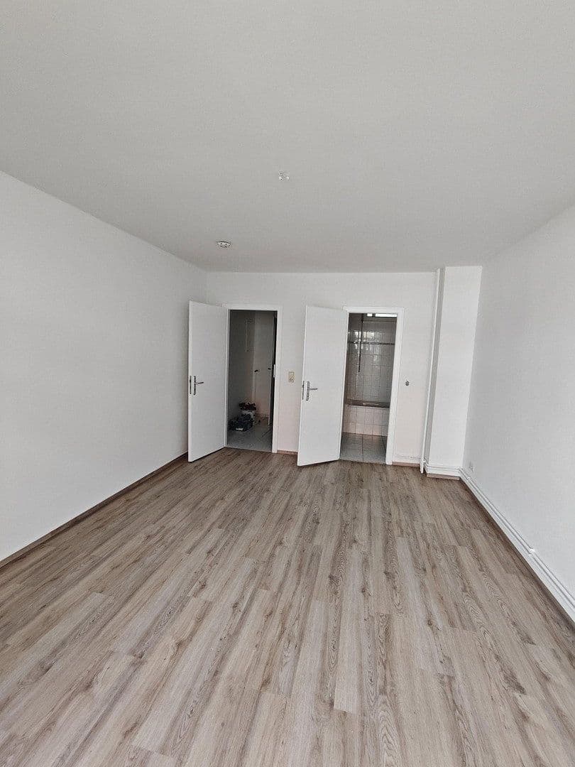 Pronájem bytu 1+1 26 m², Georgstr.5-7, Lübeck, Šlesvicko-Holštýnsko Pronájem bytu 1+1 26 m², Georgstr.5-7, Lübeck, Šlesvicko-Holštýnsko