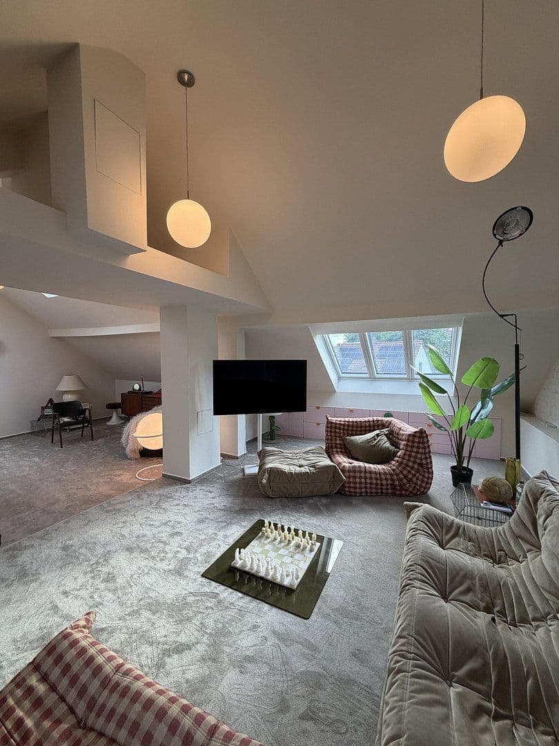 Prodej domu 200 m², pozemek 1.190 m², Dillingen/Saar, Země Sársko Prodej domu 200 m², pozemek 1.190 m², Dillingen/Saar, Země Sársko