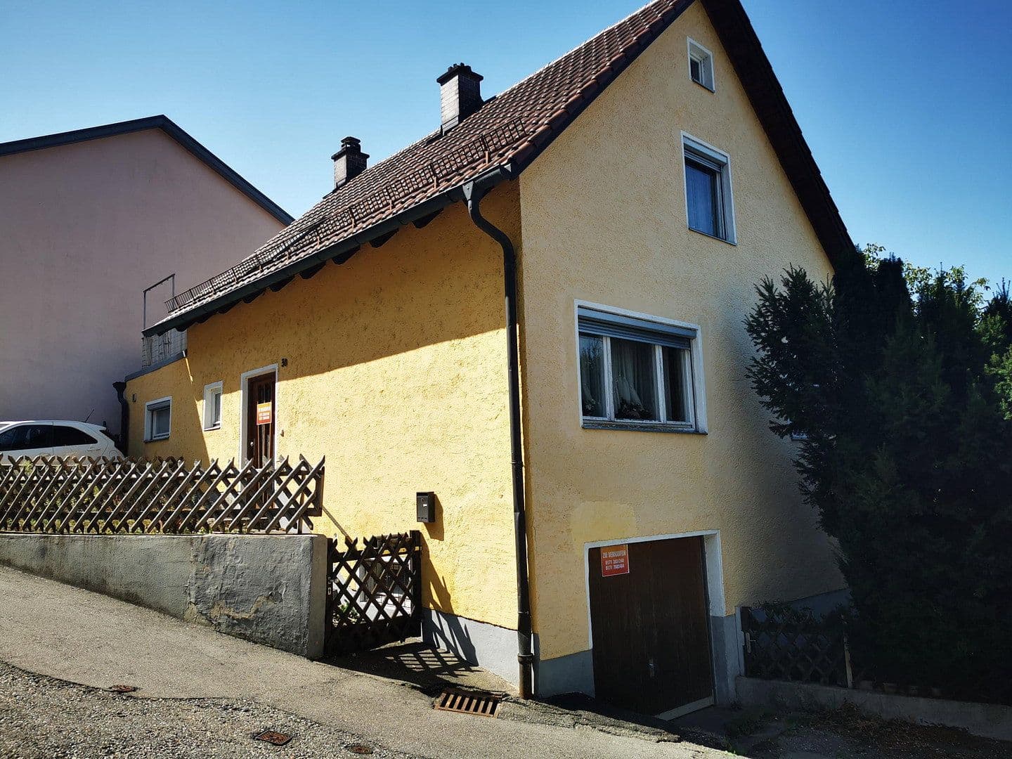 Prodej domu 88 m², pozemek 140 m², Landshut, Bavorsko Prodej domu 88 m², pozemek 140 m², Landshut, Bavorsko