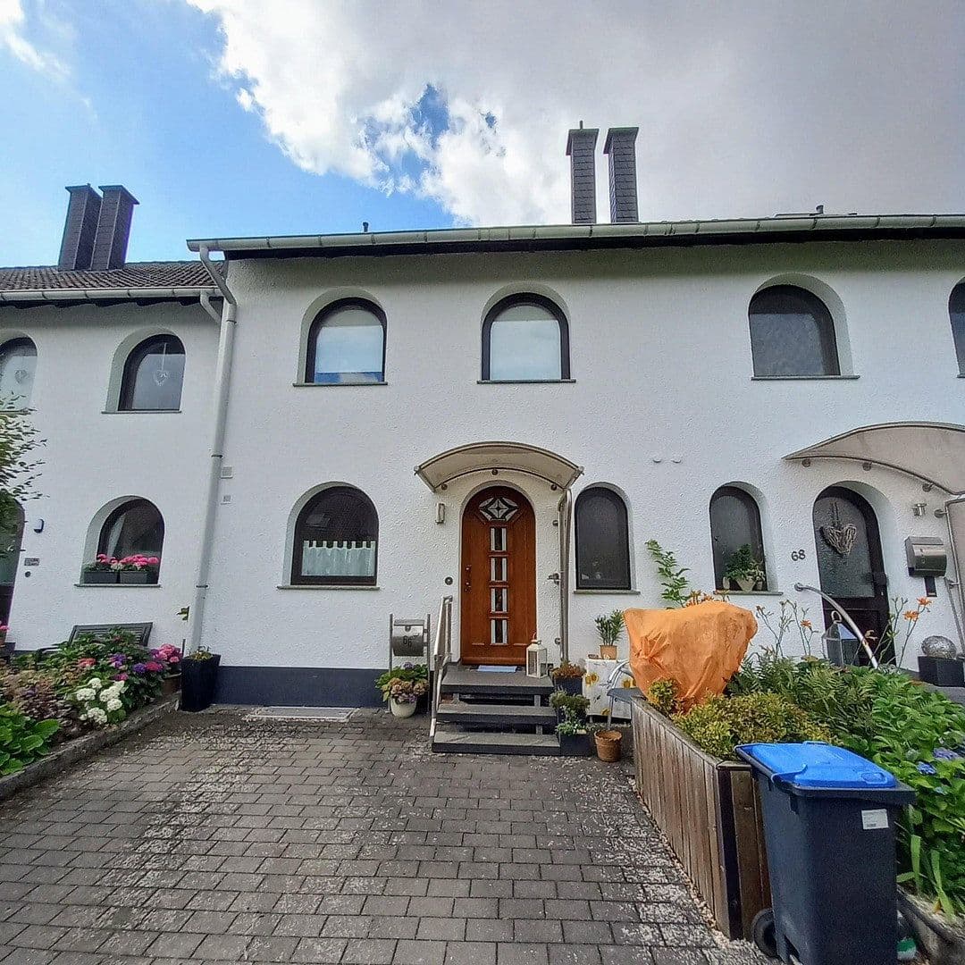 Prodej domu 100 m², pozemek 220 m², Mayen, Porýní-Falc Prodej domu 100 m², pozemek 220 m², Mayen, Porýní-Falc