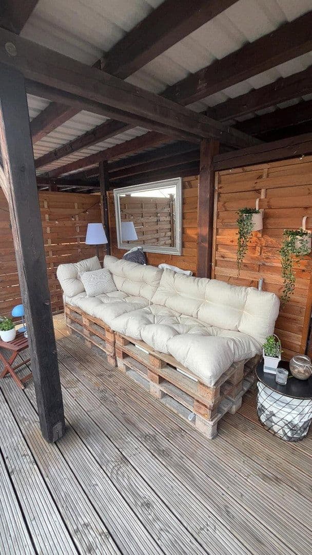 Pronájem bytu 4+1 104 m², Bahnhofstr. 25, Mosbach, Bádensko-Württembersko Pronájem bytu 4+1 104 m², Bahnhofstr. 25, Mosbach, Bádensko-Württembersko