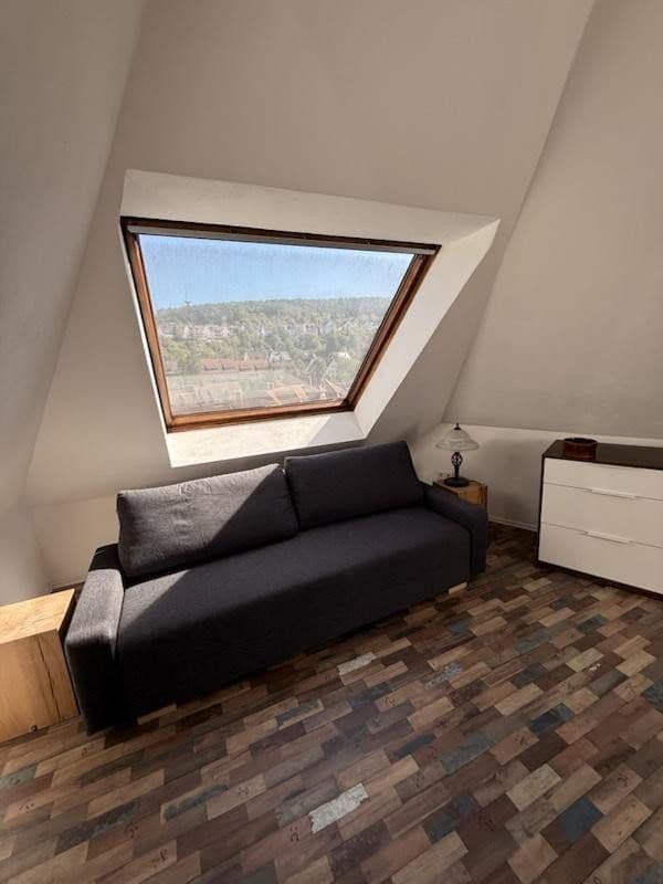 Pronájem bytu 1+kk 49 m², Schurwaldstr. 61, Stuttgart, Bádensko-Württembersko Pronájem bytu 1+kk 49 m², Schurwaldstr. 61, Stuttgart, Bádensko-Württembersko