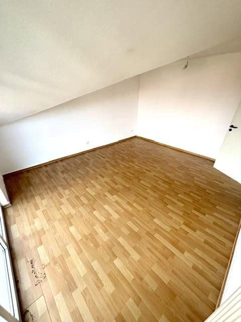 Pronájem bytu 3+1 89 m², Gubiner Str.8, Laatzen, Dolní Sasko Pronájem bytu 3+1 89 m², Gubiner Str.8, Laatzen, Dolní Sasko