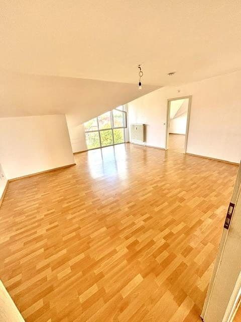 Pronájem bytu 3+1 89 m², Gubiner Str.8, Laatzen, Dolní Sasko Pronájem bytu 3+1 89 m², Gubiner Str.8, Laatzen, Dolní Sasko