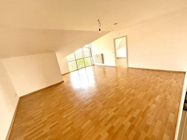 Pronájem bytu 3+1 89 m², Gubiner Str.8, Laatzen, Dolní Sasko Pronájem bytu 3+1 89 m², Gubiner Str.8, Laatzen, Dolní Sasko