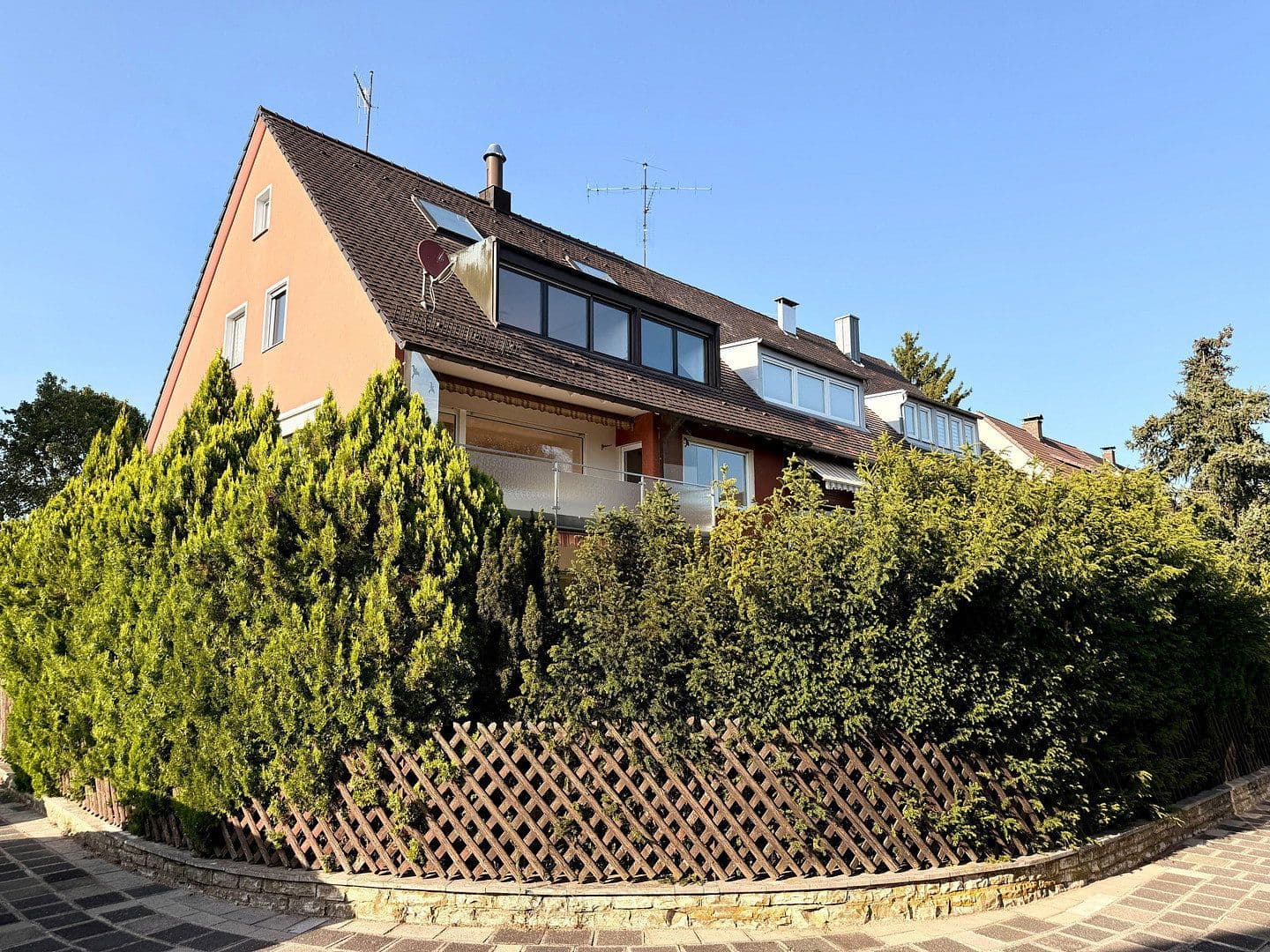 Prodej bytu 3+1 117 m², Meisenbachstraße 26, Nürnberg, Bavorsko Prodej bytu 3+1 117 m², Meisenbachstraße 26, Nürnberg, Bavorsko
