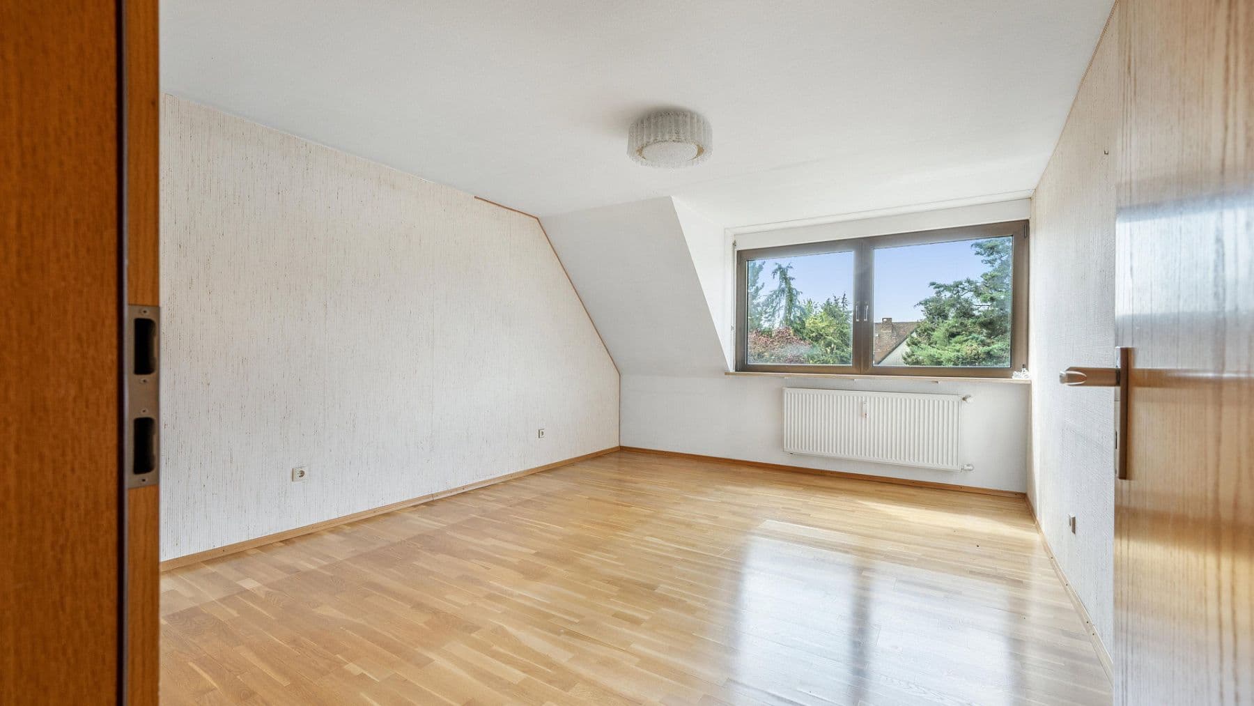 Prodej bytu 3+1 117 m², Meisenbachstraße 26, Nürnberg, Bavorsko Prodej bytu 3+1 117 m², Meisenbachstraße 26, Nürnberg, Bavorsko